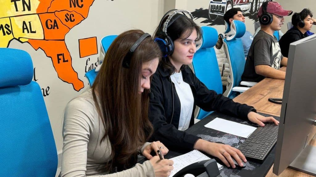 What Does a Freight Dispatching Service Do?